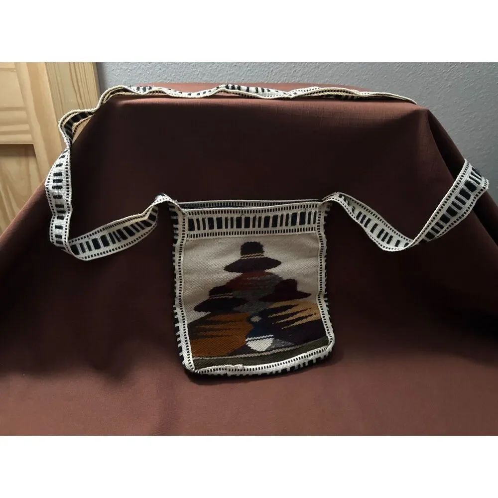South American Hand Woven Wool Crossbody Tote Bag Zip Closure 9x8